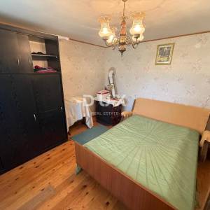 GORSKI KOTAR, FUŽINE, Lič - veliko obiteljsko imanje sa dvije kuće i garažom, spuštena cijena, prilika!