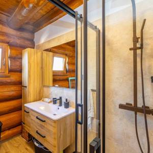 GORSKI KOTAR, FUŽINE - Planinska kuća sa saunom i jacuzzijem