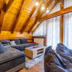 GORSKI KOTAR, FUŽINE - Planinska kuća sa saunom i jacuzzijem