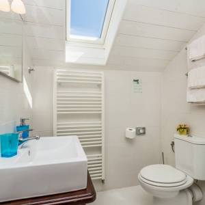 GORSKI KOTAR - Kuća sa 6 opremljenih soba za iznajmljivanje