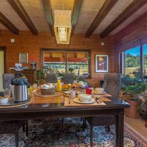 GORSKI KOTAR - Kuća sa 6 opremljenih soba za iznajmljivanje