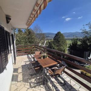 GORSKI KOTAR, LIČ - Kuća s pogledom na prirodu