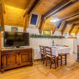 GORSKI KOTAR, LIČ - Planinska kuća s wellnessom