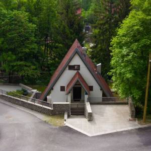 GORSKI KOTAR, LIČ - Planinska kuća s wellnessom