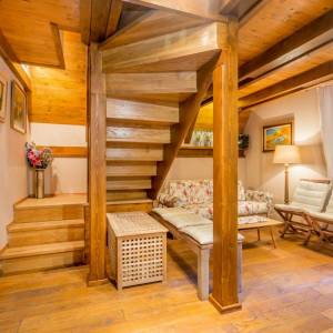 GORSKI KOTAR, LIČ - Planinska kuća s wellnessom