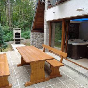 GORSKI KOTAR, LIČ - Planinska kuća s wellnessom