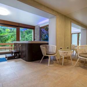 GORSKI KOTAR, LIČ - Planinska kuća s wellnessom