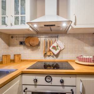 GORSKI KOTAR, LIČ - Planinska kuća s wellnessom