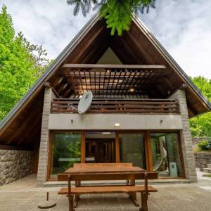 GORSKI KOTAR, LIČ - Planinska kuća s wellnessom