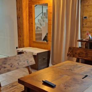 GORSKI KOTAR, LIČ  - Samostojeća kuća s okućnicom