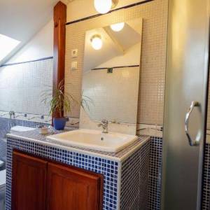 GORSKI KOTAR, LOKVE - Kuća s tri apartmana