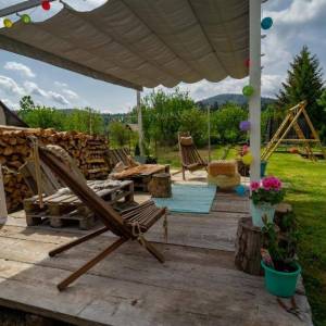 GORSKI KOTAR, LOKVE - Kuća s tri apartmana