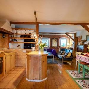 GORSKI KOTAR, LOKVE - Kuća s tri apartmana