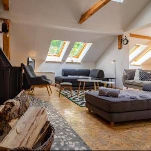 GORSKI KOTAR, LOKVE - Kuća s tri apartmana