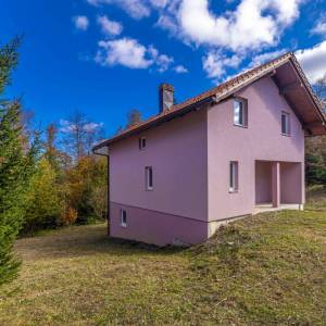 GORSKI KOTAR - Roh bau kuća nedaleko Fužina 