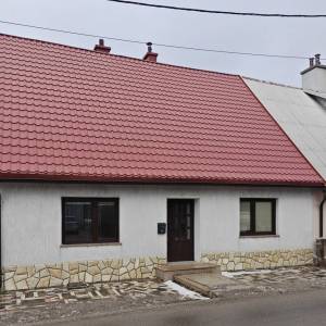 GORSKI KOTAR, VRATA - Dvojna kuća s velikom okućnicom i garažom