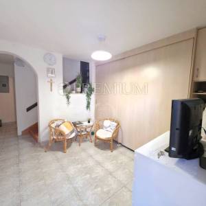 Grad Krk – kuća blizu mora s tri apartmana! 