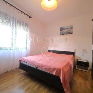 Grad Krk – kuća blizu mora s tri apartmana! 