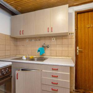 GRAD KRK - Kuća s tri apartmana