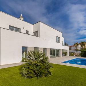 GRAD KRK - Luksuzna vila s bazenom i pogledom na more