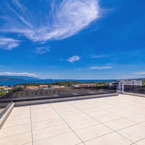 Grad Krk - Luksuzni penthouse s panoramskim pogledom i bazenom