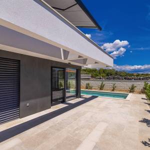 Grad Krk - Luksuzni trosobni apartman s dnevnim boravkom