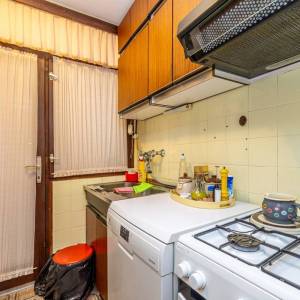 GRAD KRK - Samostojeća kuća na drugi red do mora