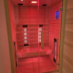 GRAD KRK, šire područje - Moderna vila s bazenom