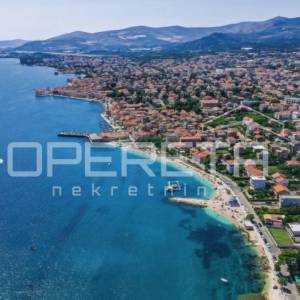 Građevinska parcela 635 m² uz pristupni put – odlična za investitore i obitelji