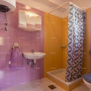 Građevinski kompleks sa dvije obiteljske kuće i poslovno-stambenom zgradom