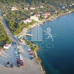 Građevinski teren, 2. red od mora - Brbinj, Dugi otok