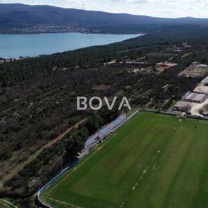 Građevinsko zemljište 1555 m2 – Pridraga *Pravilan oblik* (ID-2406/D)