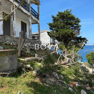 Građevinsko zemljište 1800 m2 – Novalja *Blizina Mora* (ID-2254/F)