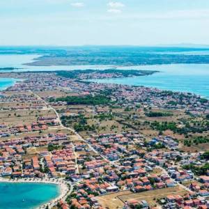Građevinsko zemljište 3495 m2 na Viru, Zadar *550 m OD PLAŽE*