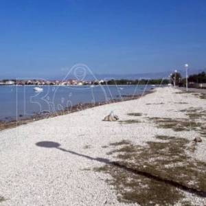 Građevinsko zemljište 3800 m2 na Viru, Zadar *200 m OD PLAŽE*