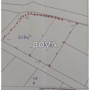 Građevinsko zemljište 607 m2 – Vrsi *Uz prometnicu* (ID-2538/E)