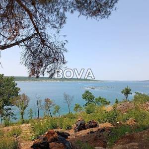 Građevinsko zemljište 650 m2 – Kruševo *50m od mora* (ID-2336)