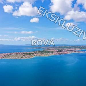 Građevinsko zemljište 980 m2 – Vir *Prvi red do mora* (ID-2550/A)