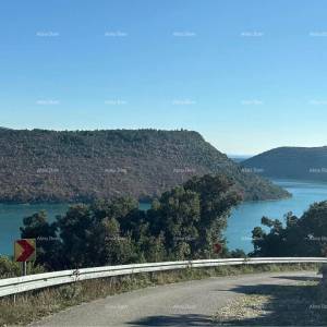 Građevinsko zemljište s pravomoćnom dozvolom – Barban