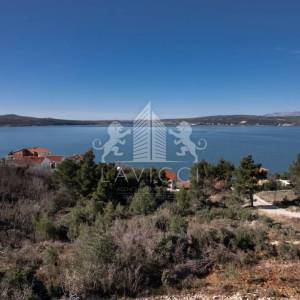 Građevinsko zemljište udaljeno 100m od mora - Novigrad