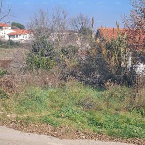 Građevinsko zemljište Vintijan – 800 m2 – uz cestu