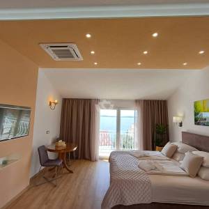 Hrvatska, Čiovo, Okrug Gornji, Kuća 435 m2, Samo 150 metara od Mora