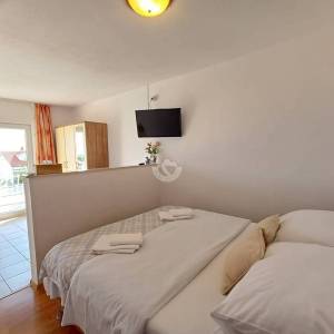 Hrvatska, Čiovo, Okrug Gornji, Kuća 435 m2, Samo 150 metara od Mora