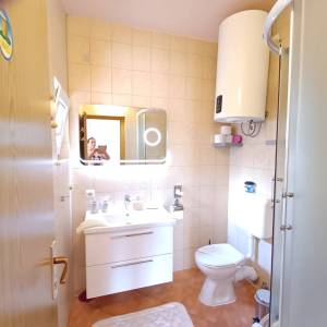 Hrvatska, Čiovo, Okrug Gornji, Kuća 435 m2, Samo 150 metara od Mora