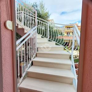 Hrvatska, Čiovo, Okrug Gornji, Kuća 435 m2, Samo 150 metara od Mora