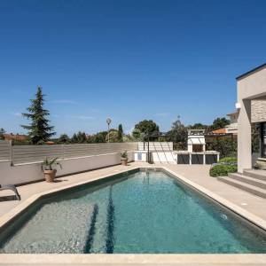 Hrvatska, Poreč, Varvari – potpuno namještena luksuzna vila s bazenom, 280 m²