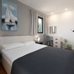 Hrvatska, Poreč, Varvari – potpuno namještena luksuzna vila s bazenom, 280 m²