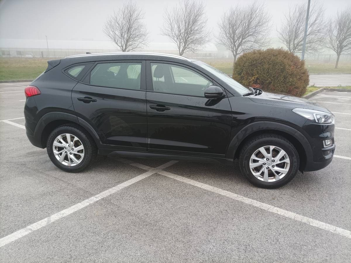 Hyundai Tucson, 1,6 CRDi 2019., registracija do 12/2026