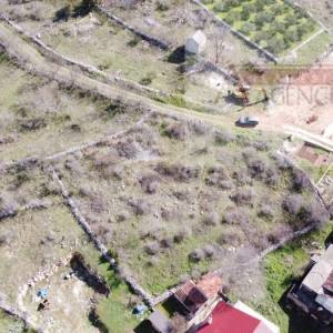 Imotski 1487 m2 građevinsko zemljište - Vinjani Donji