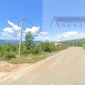 Imotski 1526 m2 građevinsko zemljište - novo u ponudi